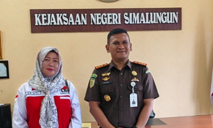 Audiensi LIRA Simalungun dengan Kejari Simalungun, Senin (15/12).