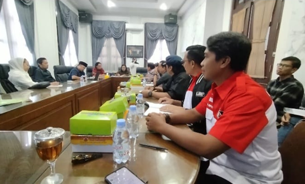 DPD LIRA Malang dalam Pembahasan dengan Pansus RAPERDA DPRD Kota Malang, Senin, 8 Juni 2026.