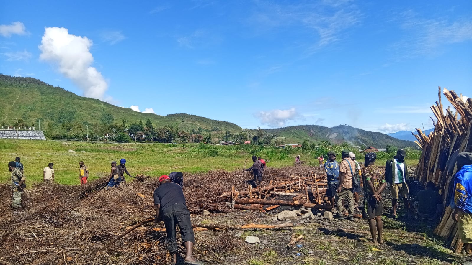 Persiapan Kegiatan Syukuran CPNS Formasi Tahun 2024 di Puncak Jaya