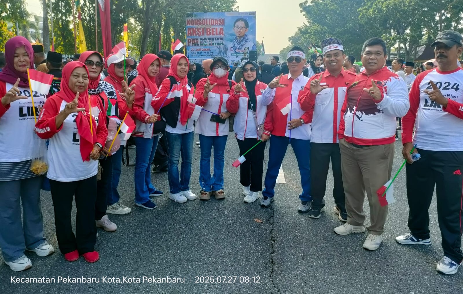 LIRA Pekabaru Dalam Aksi Solidaritas Pro Palestina dan Kegiatan Sosial di Pekanbaru LIRA Pekabaru Dalam Aksi Solidaritas Pro Palestina dan Kegiatan Sosial di Pekanbaru