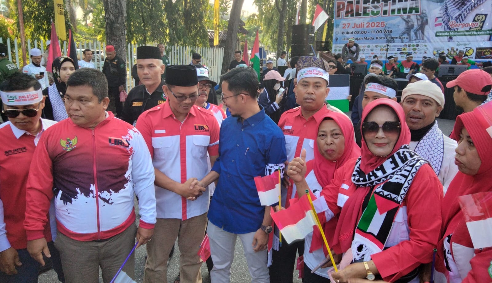 LIRA Pekabaru Dalam Aksi Solidaritas Pro Palestina dan Kegiatan Sosial di Pekanbaru LIRA Pekabaru Dalam Aksi Solidaritas Pro Palestina dan Kegiatan Sosial di Pekanbaru